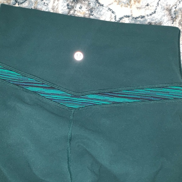 Lululemon Align pant Deep Green / Cyber Jungle - Picture 8 of 9